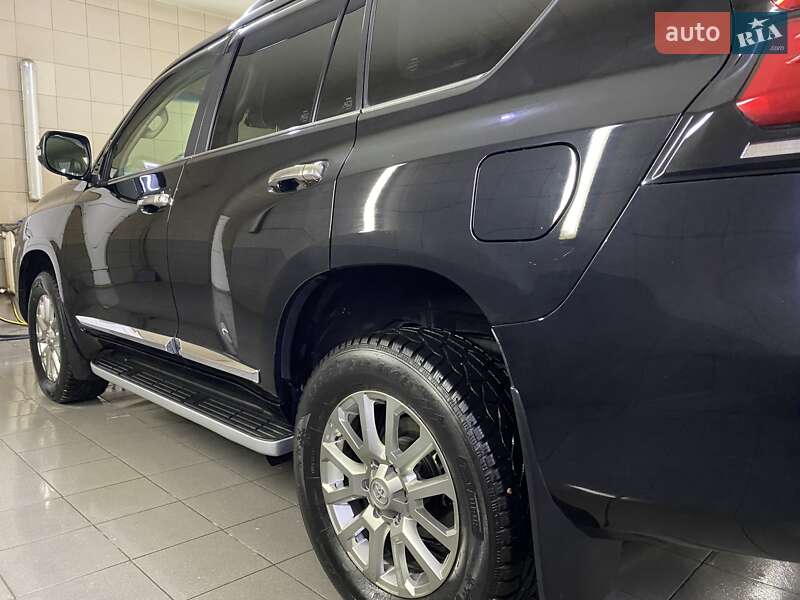 Позашляховик / Кросовер Toyota Land Cruiser Prado 2019 в Умані фото 16 Позашляховик / Кросовер Toyota Land Cruiser Prado 2019 в Умані