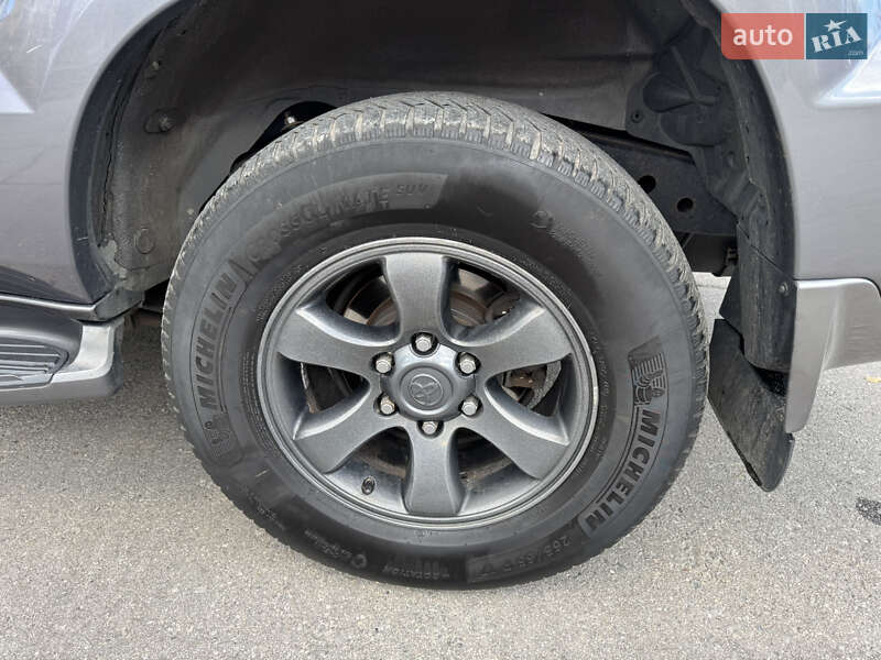 Внедорожник / Кроссовер Toyota Land Cruiser Prado 2005 в Запорожье