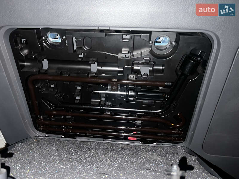 Внедорожник / Кроссовер Toyota Land Cruiser Prado 2012 в Запорожье фото 57 Внедорожник / Кроссовер Toyota Land Cruiser Prado 2012 в Запорожье