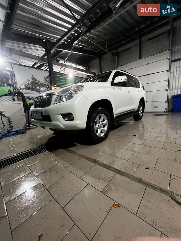Внедорожник / Кроссовер Toyota Land Cruiser Prado 2012 в Запорожье фото 58 Внедорожник / Кроссовер Toyota Land Cruiser Prado 2012 в Запорожье