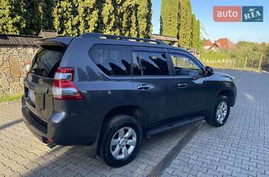 Внедорожник / Кроссовер Toyota Land Cruiser Prado 2013 в 