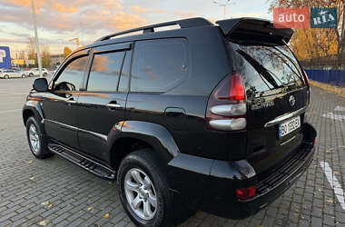 Внедорожник / Кроссовер Toyota Land Cruiser Prado 2004 в  фото 5 Внедорожник / Кроссовер Toyota Land Cruiser Prado 2004 в