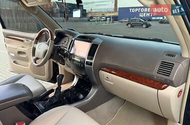 Внедорожник / Кроссовер Toyota Land Cruiser Prado 2004 в  фото 42 Внедорожник / Кроссовер Toyota Land Cruiser Prado 2004 в
