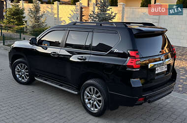 Внедорожник / Кроссовер Toyota Land Cruiser Prado 2020 в 