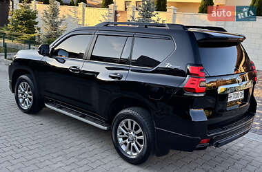Внедорожник / Кроссовер Toyota Land Cruiser Prado 2020 в 