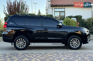 Внедорожник / Кроссовер Toyota Land Cruiser Prado 2020 в 