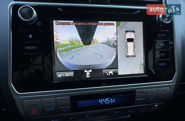 Внедорожник / Кроссовер Toyota Land Cruiser Prado 2020 в 