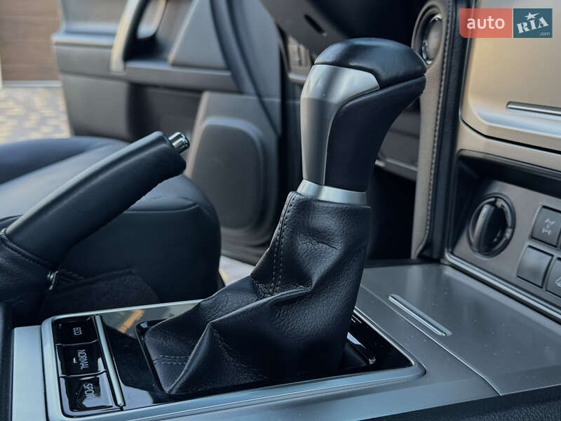 Позашляховик / Кросовер Toyota Land Cruiser Prado 2020 в Одесі фото 92 Позашляховик / Кросовер Toyota Land Cruiser Prado 2020 в Одесі