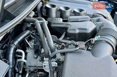 Внедорожник / Кроссовер Toyota Land Cruiser Prado 2020 в 