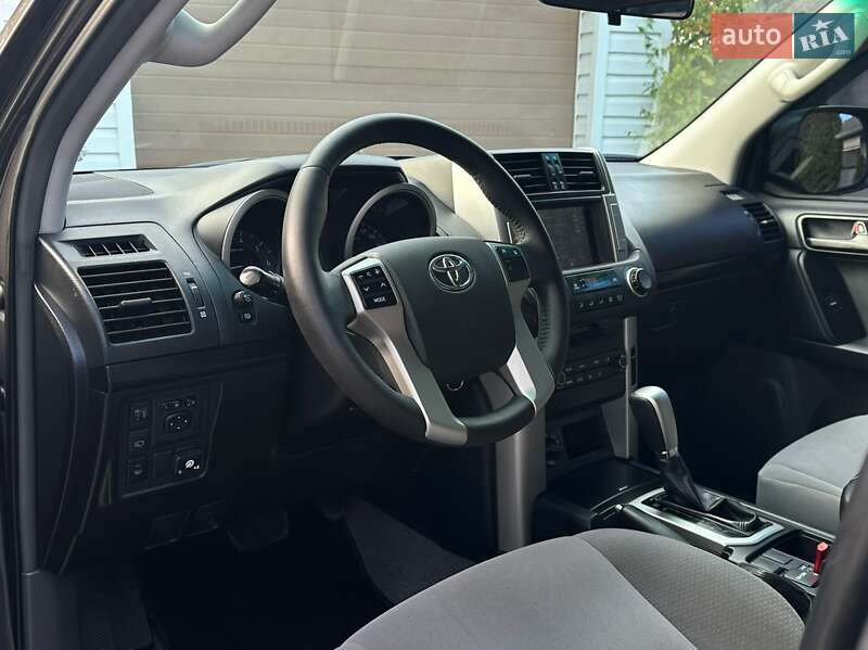 Внедорожник / Кроссовер Toyota Land Cruiser Prado 2013 в Кельменцах фото 28 Внедорожник / Кроссовер Toyota Land Cruiser Prado 2013 в Кельменцах
