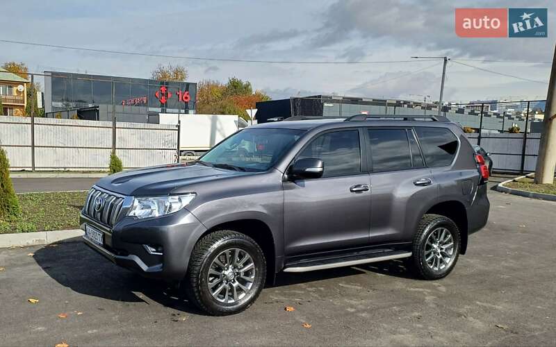 Внедорожник / Кроссовер Toyota Land Cruiser Prado 2019 в Ужгороде фото 6 Внедорожник / Кроссовер Toyota Land Cruiser Prado 2019 в Ужгороде