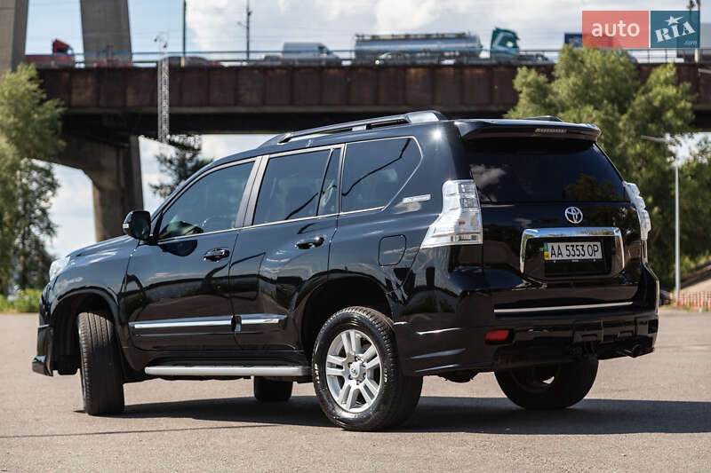 Внедорожник / Кроссовер Toyota Land Cruiser Prado 2011 в Киеве