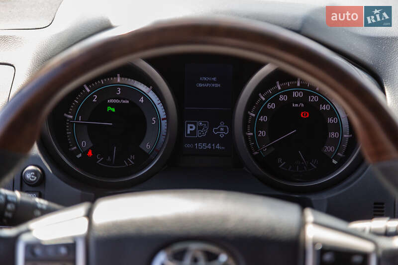 Внедорожник / Кроссовер Toyota Land Cruiser Prado 2011 в Киеве