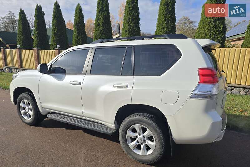 Внедорожник / Кроссовер Toyota Land Cruiser Prado 2013 в Миргороде фото 9 Внедорожник / Кроссовер Toyota Land Cruiser Prado 2013 в Миргороде
