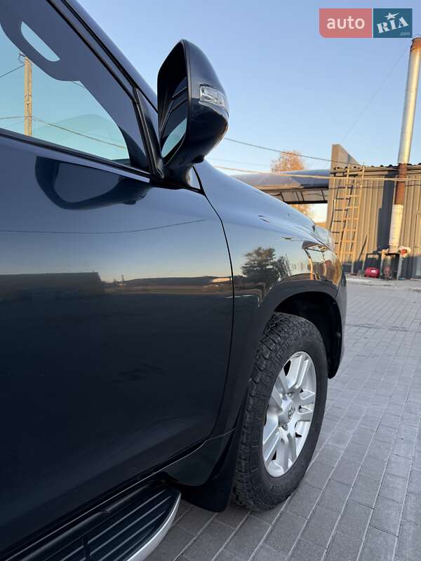 Внедорожник / Кроссовер Toyota Land Cruiser Prado 2012 в Львове фото 3 Внедорожник / Кроссовер Toyota Land Cruiser Prado 2012 в Львове
