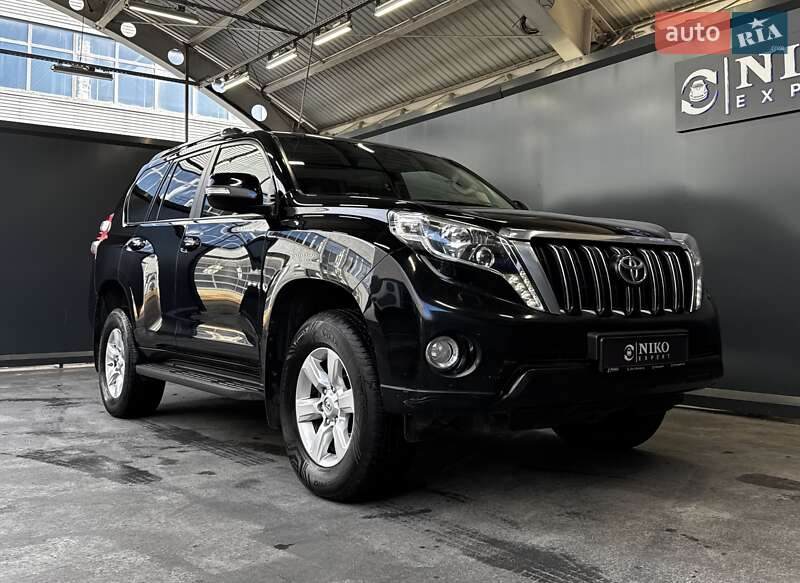Внедорожник / Кроссовер Toyota Land Cruiser Prado 2017 в Киеве фото 18 Внедорожник / Кроссовер Toyota Land Cruiser Prado 2017 в Киеве