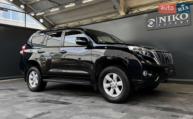 Внедорожник / Кроссовер Toyota Land Cruiser Prado 2017 в Киеве фото 17 Внедорожник / Кроссовер Toyota Land Cruiser Prado 2017 в Киеве