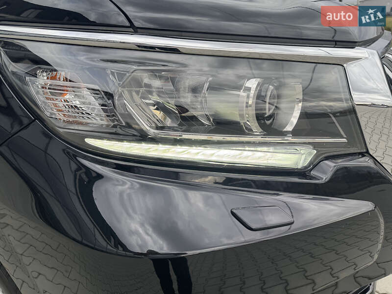 Внедорожник / Кроссовер Toyota Land Cruiser Prado 2019 в Хусте