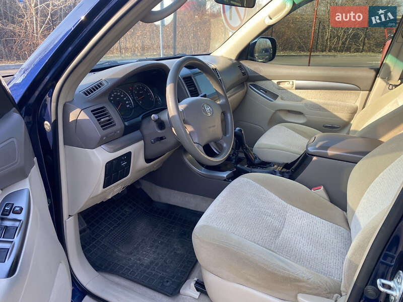 Внедорожник / Кроссовер Toyota Land Cruiser Prado 2006 в Ужгороде фото 5 Внедорожник / Кроссовер Toyota Land Cruiser Prado 2006 в Ужгороде