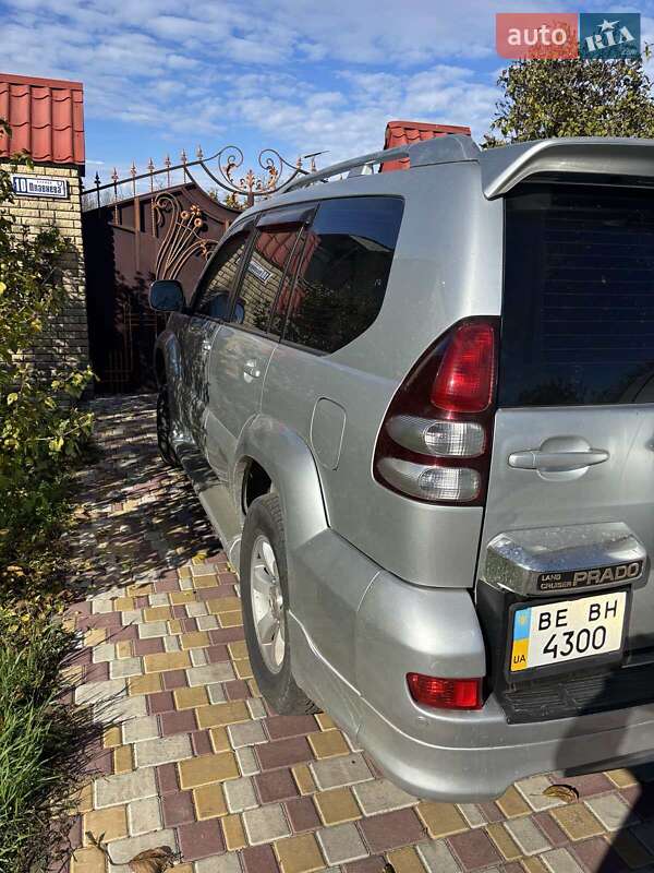 Позашляховик / Кросовер Toyota Land Cruiser Prado 2007 в Вознесенську