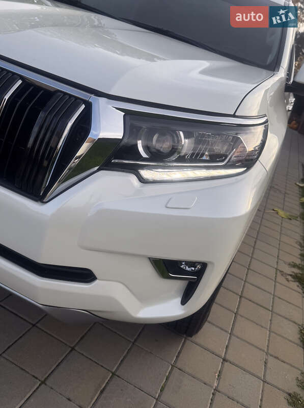 Внедорожник / Кроссовер Toyota Land Cruiser Prado 2022 в Черкассах фото 5 Внедорожник / Кроссовер Toyota Land Cruiser Prado 2022 в Черкассах