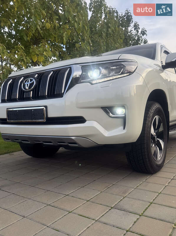 Внедорожник / Кроссовер Toyota Land Cruiser Prado 2022 в Черкассах фото 10 Внедорожник / Кроссовер Toyota Land Cruiser Prado 2022 в Черкассах