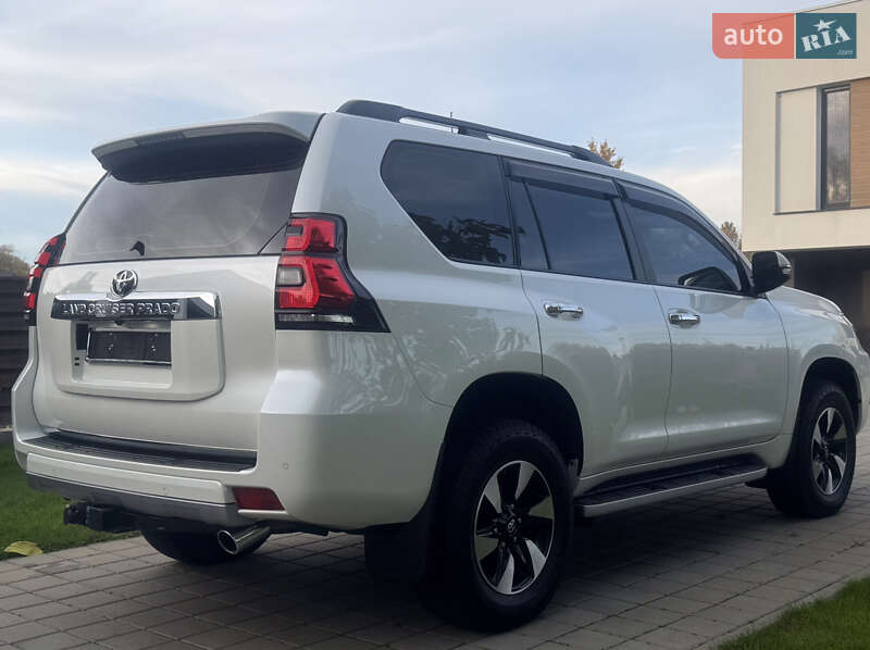 Внедорожник / Кроссовер Toyota Land Cruiser Prado 2022 в Черкассах фото 27 Внедорожник / Кроссовер Toyota Land Cruiser Prado 2022 в Черкассах