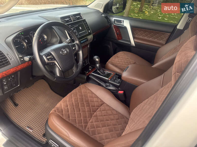 Внедорожник / Кроссовер Toyota Land Cruiser Prado 2022 в Черкассах фото 52 Внедорожник / Кроссовер Toyota Land Cruiser Prado 2022 в Черкассах