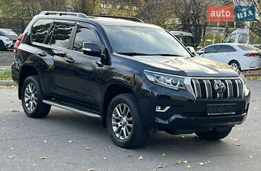 Внедорожник / Кроссовер Toyota Land Cruiser Prado 2018 в Киеве