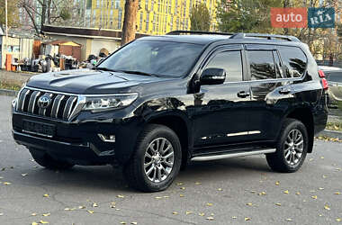 Внедорожник / Кроссовер Toyota Land Cruiser Prado 2018 в Киеве