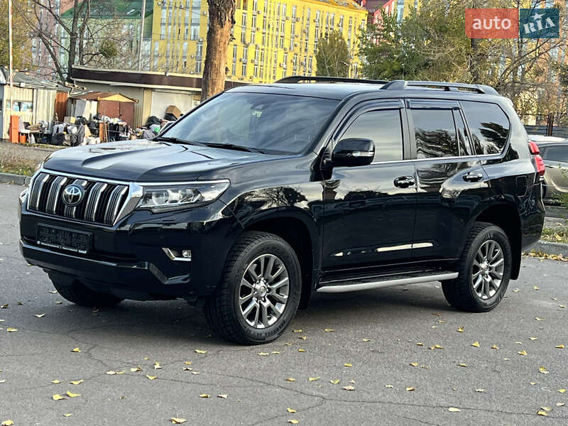 Позашляховик / Кросовер Toyota Land Cruiser Prado 2018 в Києві
