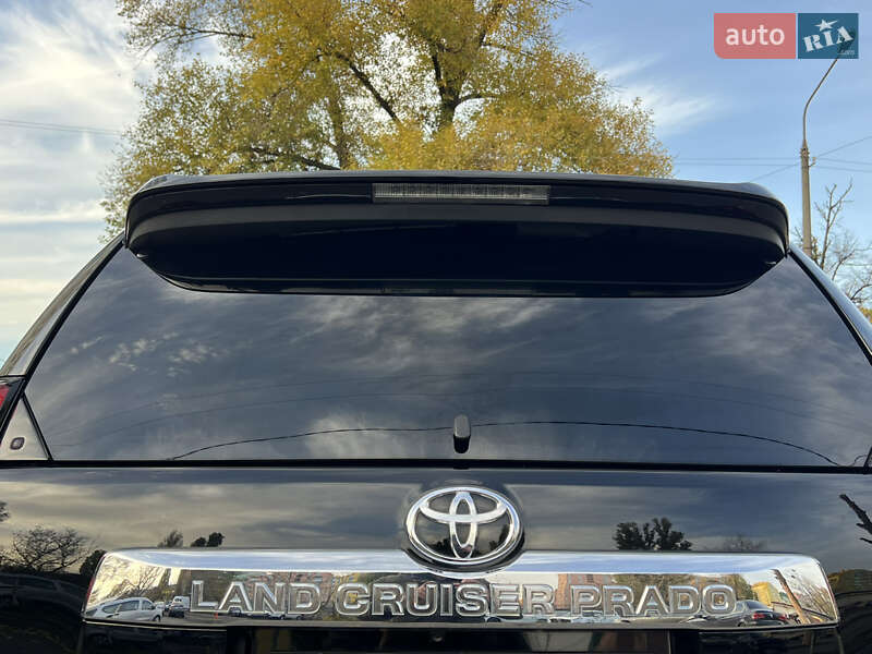 Позашляховик / Кросовер Toyota Land Cruiser Prado 2018 в Києві