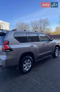 Позашляховик / Кросовер Toyota Land Cruiser Prado 2022 в Черкасах