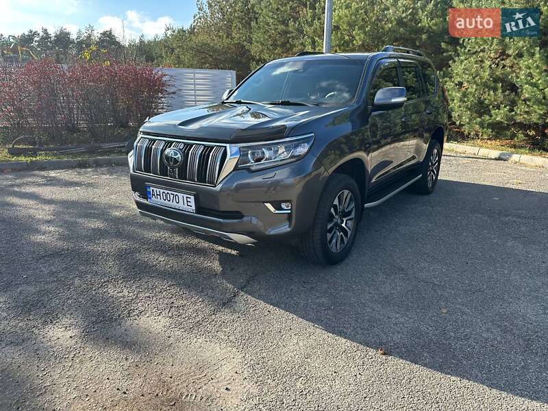 Внедорожник / Кроссовер Toyota Land Cruiser Prado 2023 в Днепре