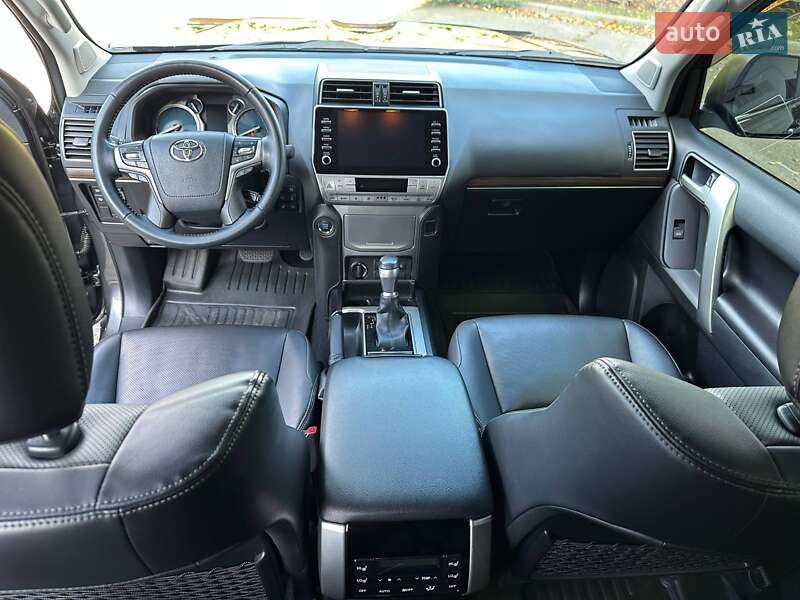 Внедорожник / Кроссовер Toyota Land Cruiser Prado 2023 в Днепре