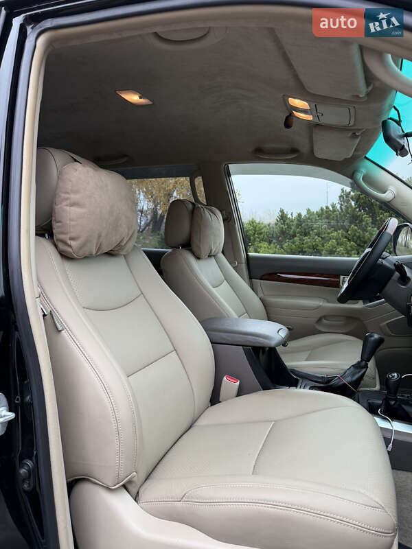 Внедорожник / Кроссовер Toyota Land Cruiser Prado 2007 в Киеве фото 5 Внедорожник / Кроссовер Toyota Land Cruiser Prado 2007 в Киеве