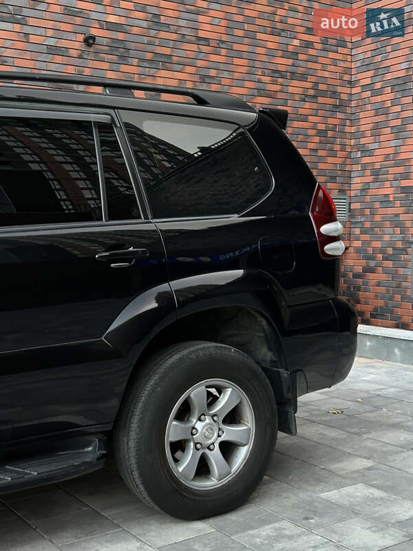 Внедорожник / Кроссовер Toyota Land Cruiser Prado 2007 в Днепре