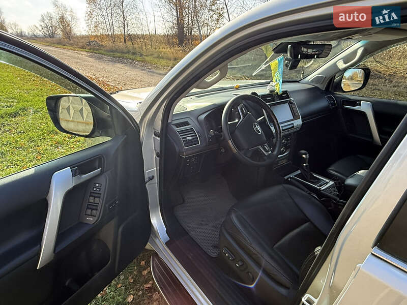 Внедорожник / Кроссовер Toyota Land Cruiser Prado 2019 в Броварах