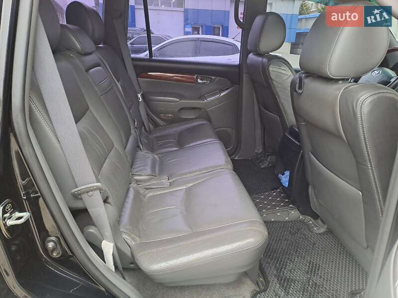 Позашляховик / Кросовер Toyota Land Cruiser Prado 2005 в Одесі