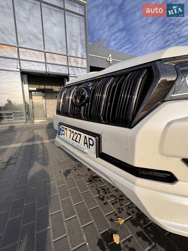 Внедорожник / Кроссовер Toyota Land Cruiser Prado 2020 в Николаеве фото 10 Внедорожник / Кроссовер Toyota Land Cruiser Prado 2020 в Николаеве