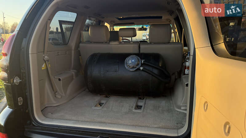 Внедорожник / Кроссовер Toyota Land Cruiser Prado 2006 в Львове