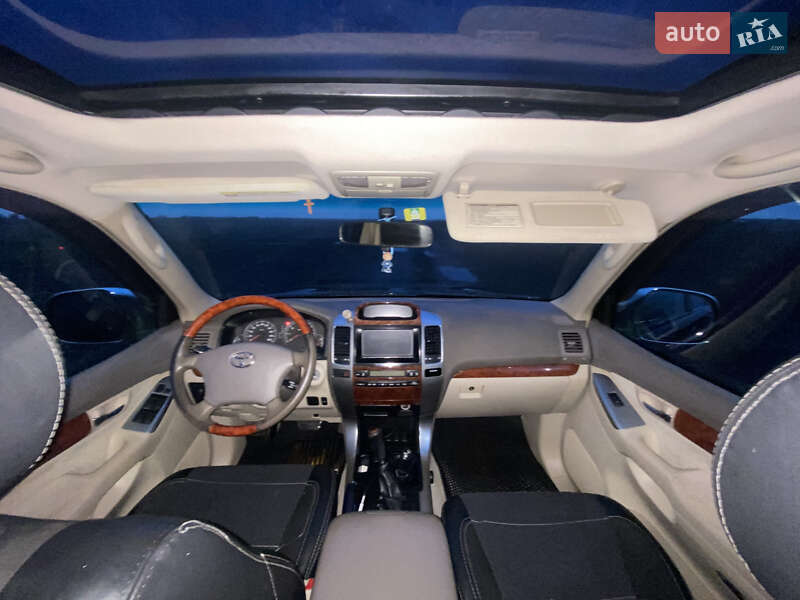 Внедорожник / Кроссовер Toyota Land Cruiser Prado 2007 в Киеве фото 18 Внедорожник / Кроссовер Toyota Land Cruiser Prado 2007 в Киеве