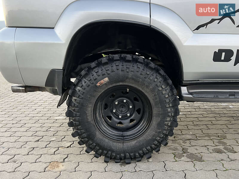 Внедорожник / Кроссовер Toyota Land Cruiser Prado 2006 в Сваляве