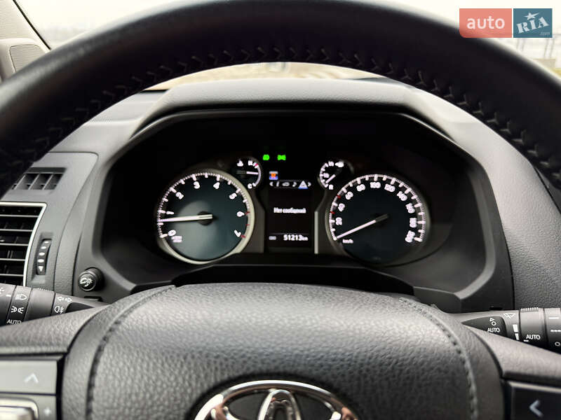 Позашляховик / Кросовер Toyota Land Cruiser Prado 2020 в Києві