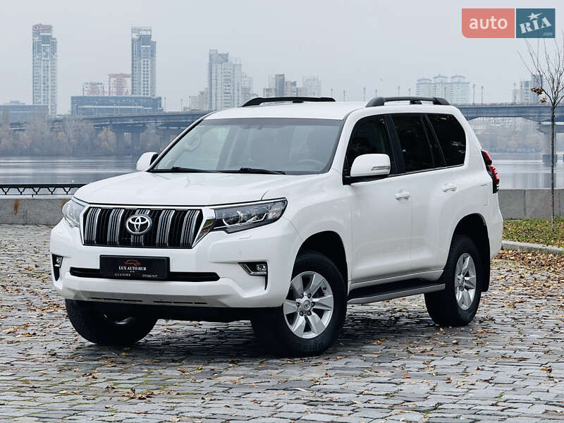Позашляховик / Кросовер Toyota Land Cruiser Prado 2020 в Києві