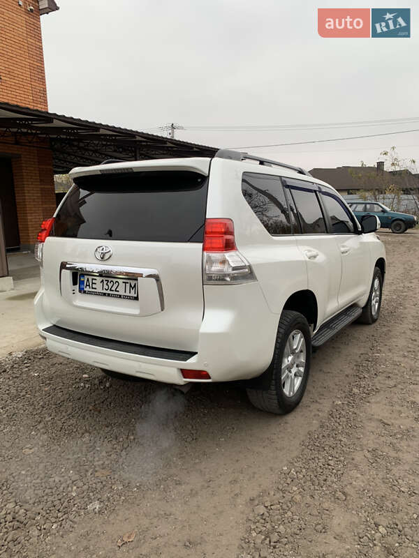 Внедорожник / Кроссовер Toyota Land Cruiser Prado 2010 в Днепре фото 5 Внедорожник / Кроссовер Toyota Land Cruiser Prado 2010 в Днепре