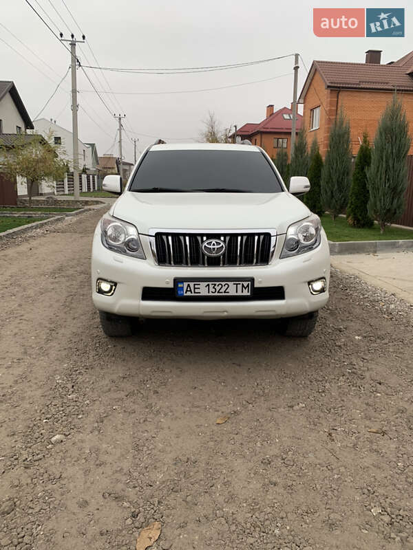 Внедорожник / Кроссовер Toyota Land Cruiser Prado 2010 в Днепре фото 4 Внедорожник / Кроссовер Toyota Land Cruiser Prado 2010 в Днепре