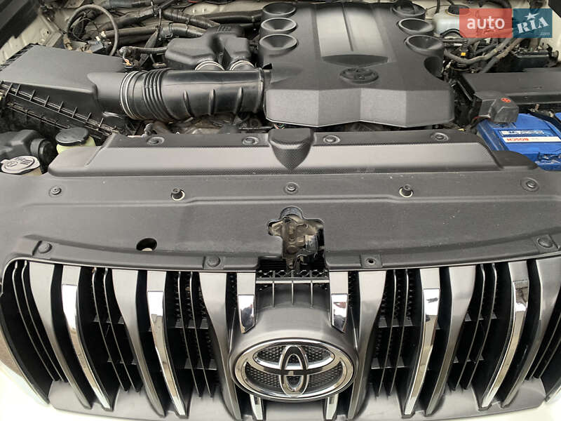 Внедорожник / Кроссовер Toyota Land Cruiser Prado 2010 в Днепре фото 16 Внедорожник / Кроссовер Toyota Land Cruiser Prado 2010 в Днепре