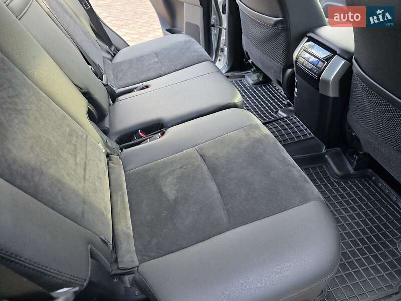Внедорожник / Кроссовер Toyota Land Cruiser Prado 2022 в Кропивницком фото 27 Внедорожник / Кроссовер Toyota Land Cruiser Prado 2022 в Кропивницком