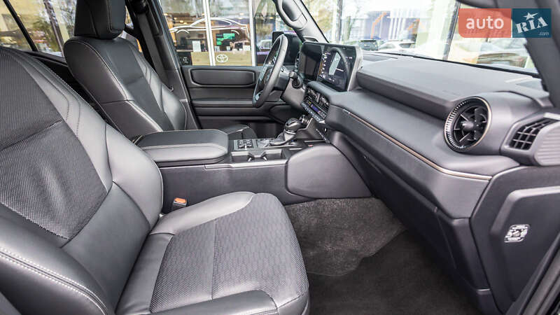 Внедорожник / Кроссовер Toyota Land Cruiser Prado 2024 в Днепре фото 6 Внедорожник / Кроссовер Toyota Land Cruiser Prado 2024 в Днепре